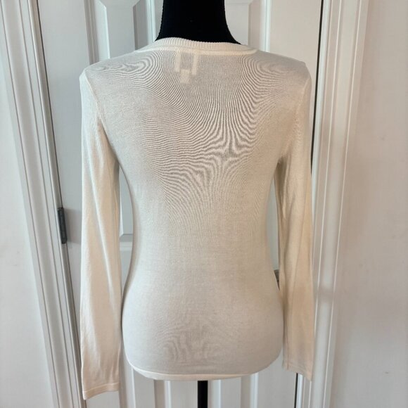 Nic + Zoe V-Neck Sweater Tee in Cream - Size XS - NWOT - Picture 2 of 8